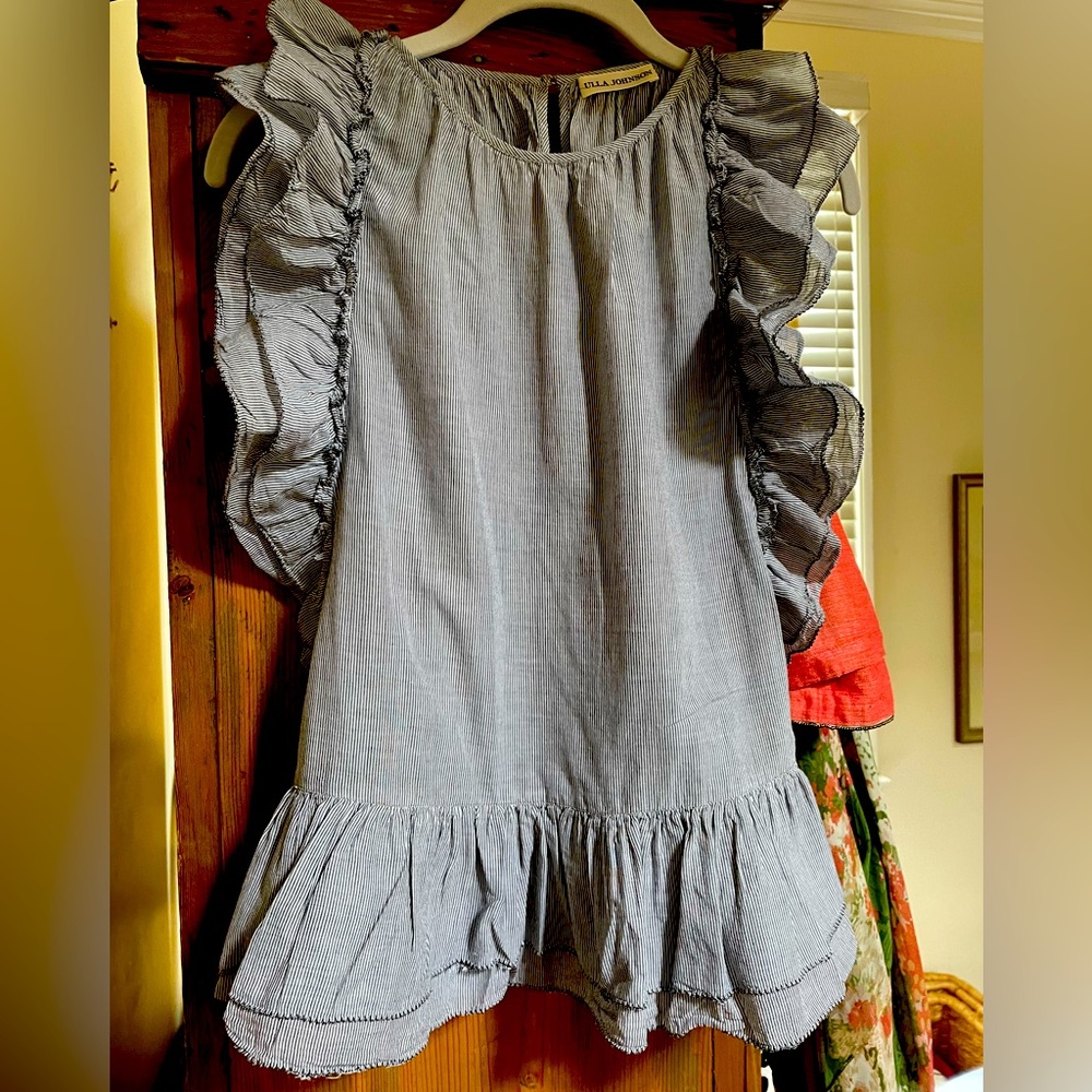 Cute Ulla Johnson top